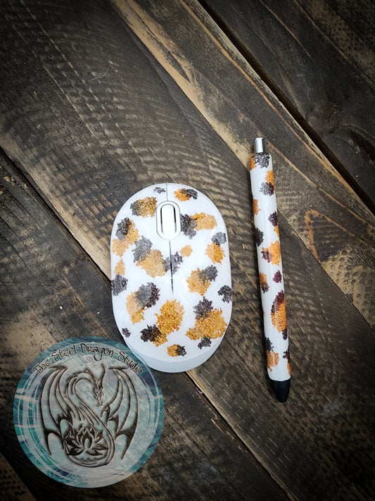 Cowprint Mouse & Pen Set